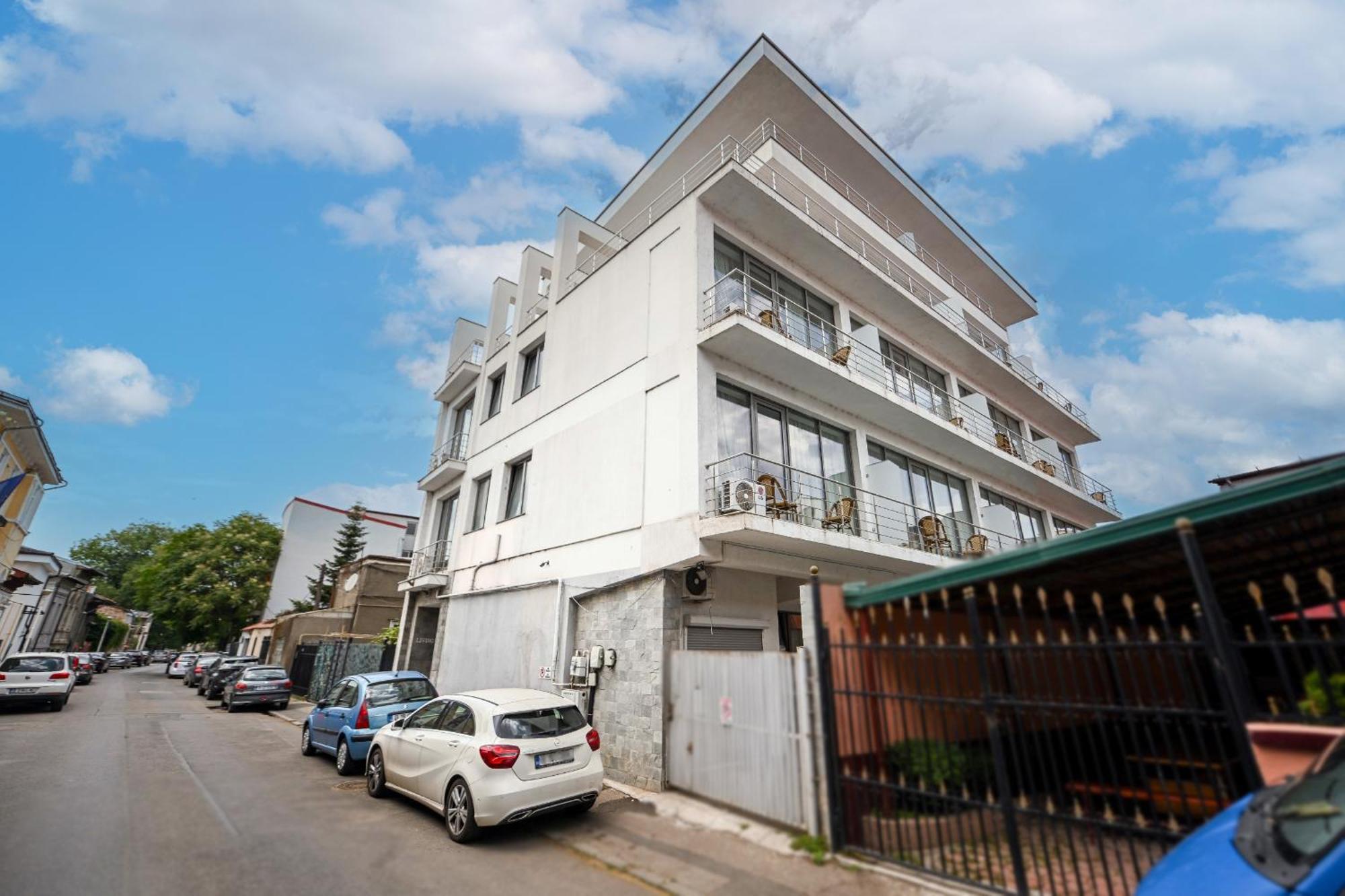 Urban Elegance - Stylish Central Accommodation Bukares Bagian luar foto