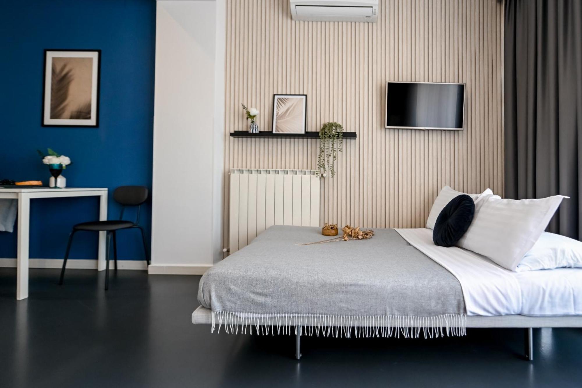 Urban Elegance - Stylish Central Accommodation Bukares Ruang foto