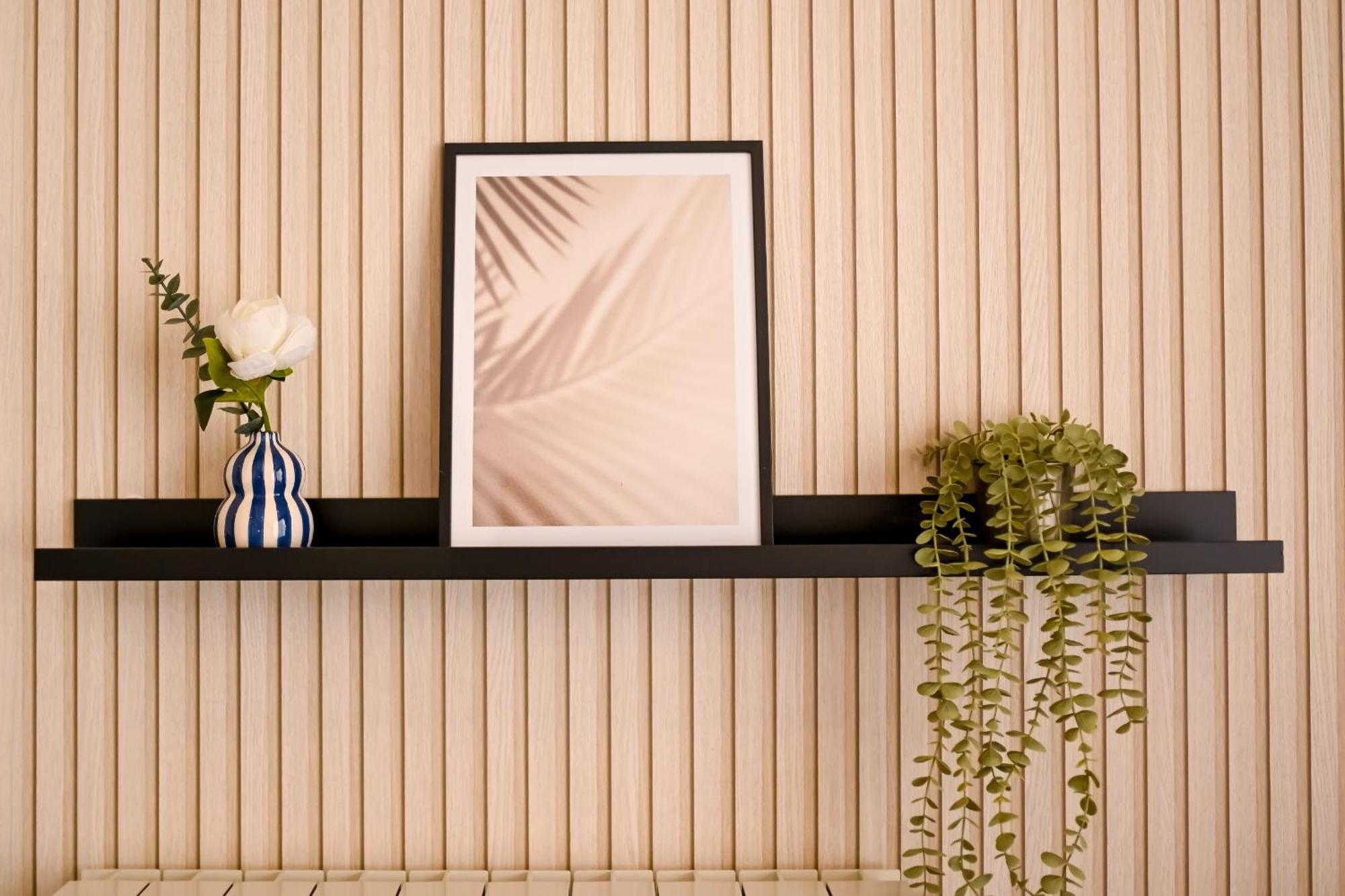 Urban Elegance - Stylish Central Accommodation Bukares Ruang foto