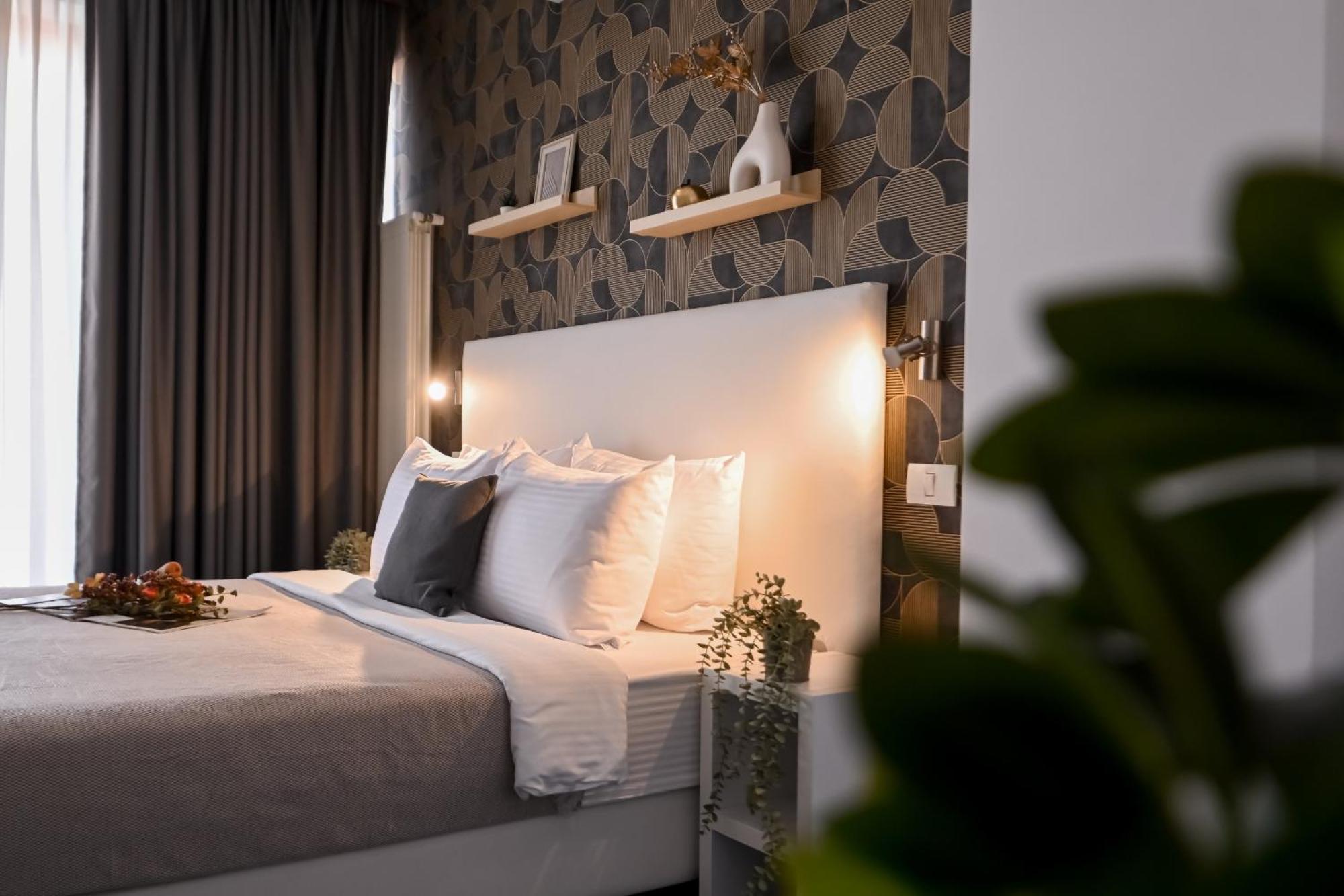Urban Elegance - Stylish Central Accommodation Bukares Ruang foto
